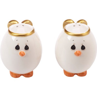 Egg Shaped Salt and Pepper Shakers (Set of 2 )