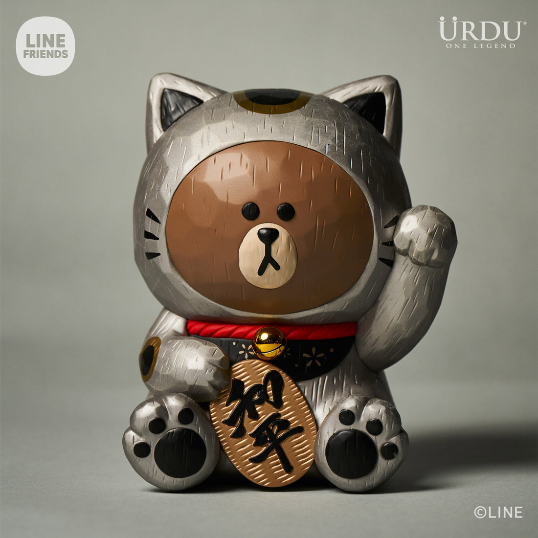 Line Friends Maneki Neko (Silver) 18cm