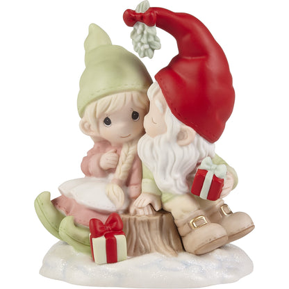 Gnomie Wishes and Mistletoe Kisses Figurine