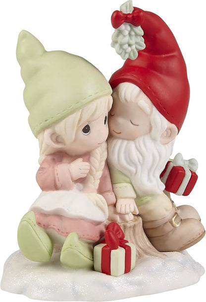 Gnomie Wishes and Mistletoe Kisses Figurine